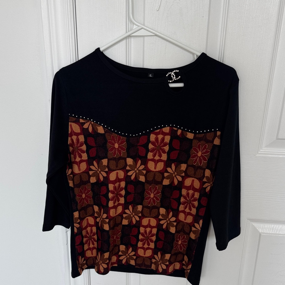 Floral Patterned Women's Top
